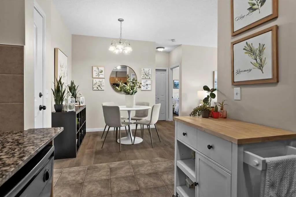 8 Prestwick Pond Terrace SE #219