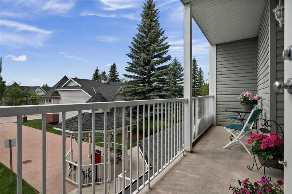 8 Prestwick Pond Terrace SE #219
