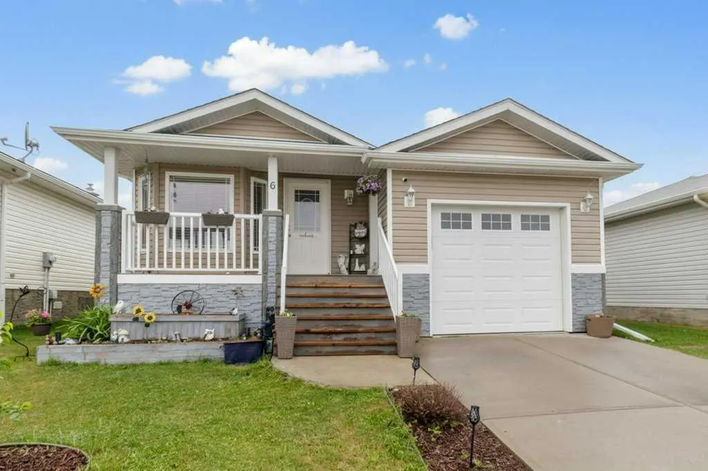 6 Baywood Place