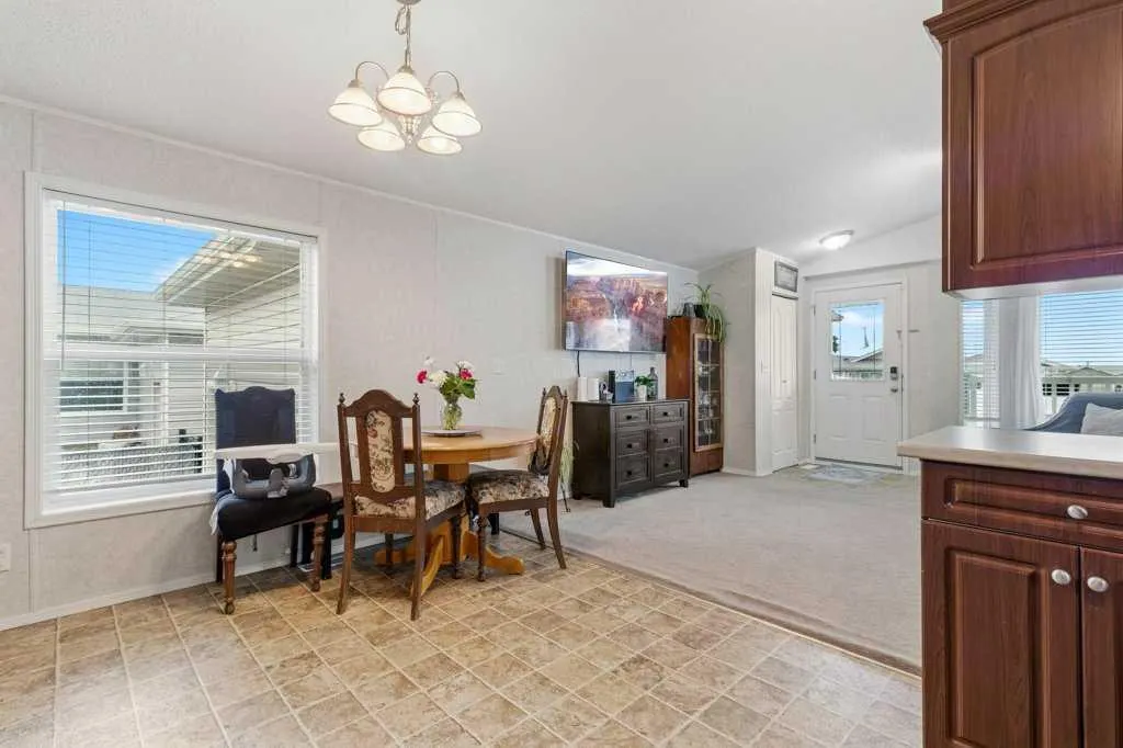 6 Baywood Place