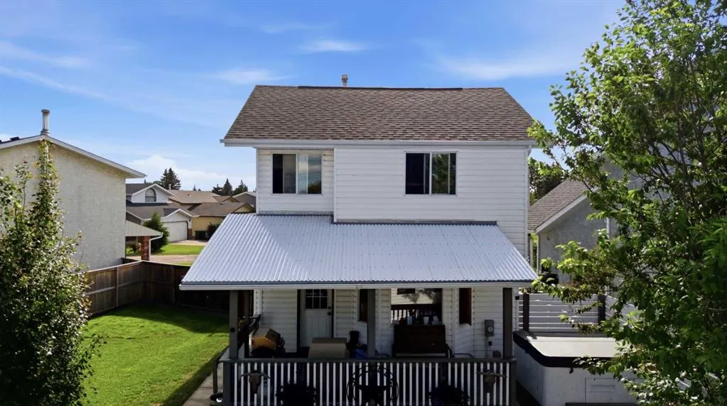 6134 52 Street Close