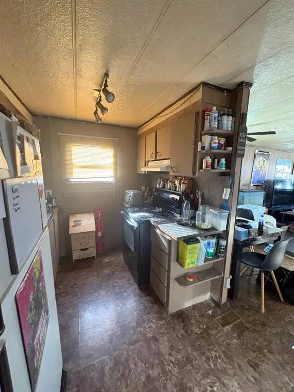 5311 60 Street ##34