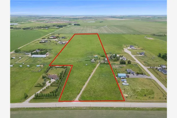 254015 Township Road 240 Road