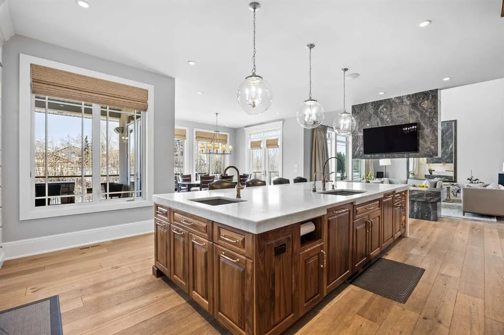 11 Mckendrick Point
