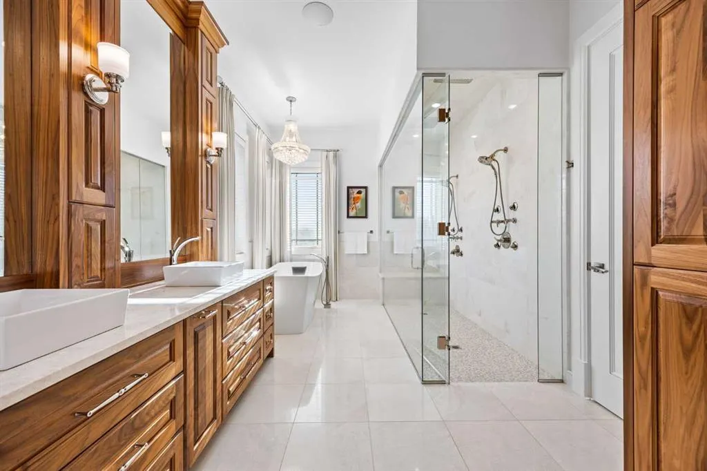 11 Mckendrick Point