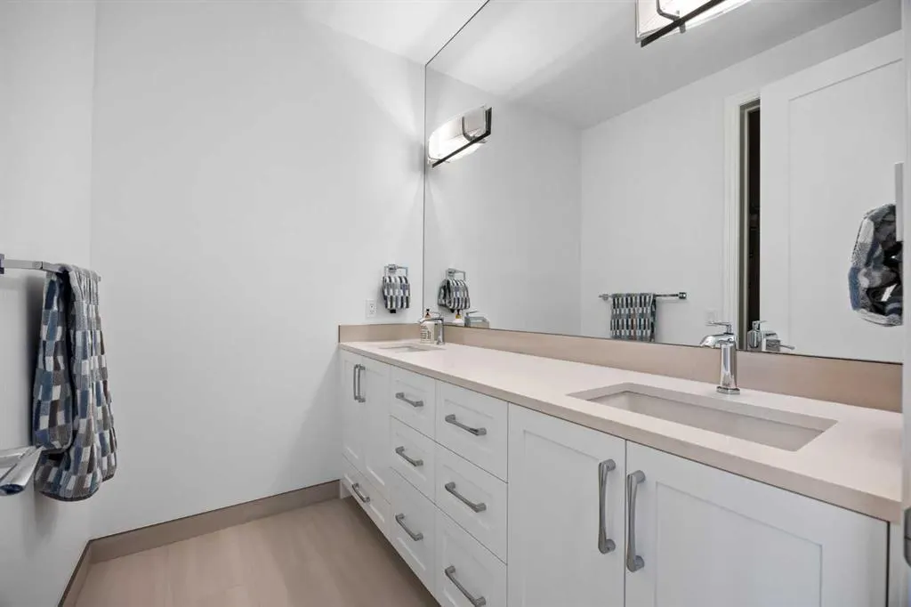 11 Mckendrick Point