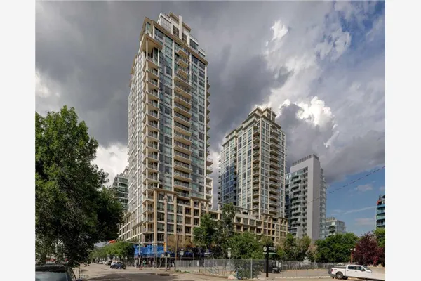222 Riverfront Avenue SW