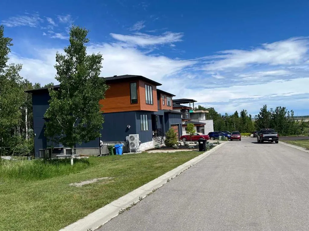 3622 85 Street SW #12