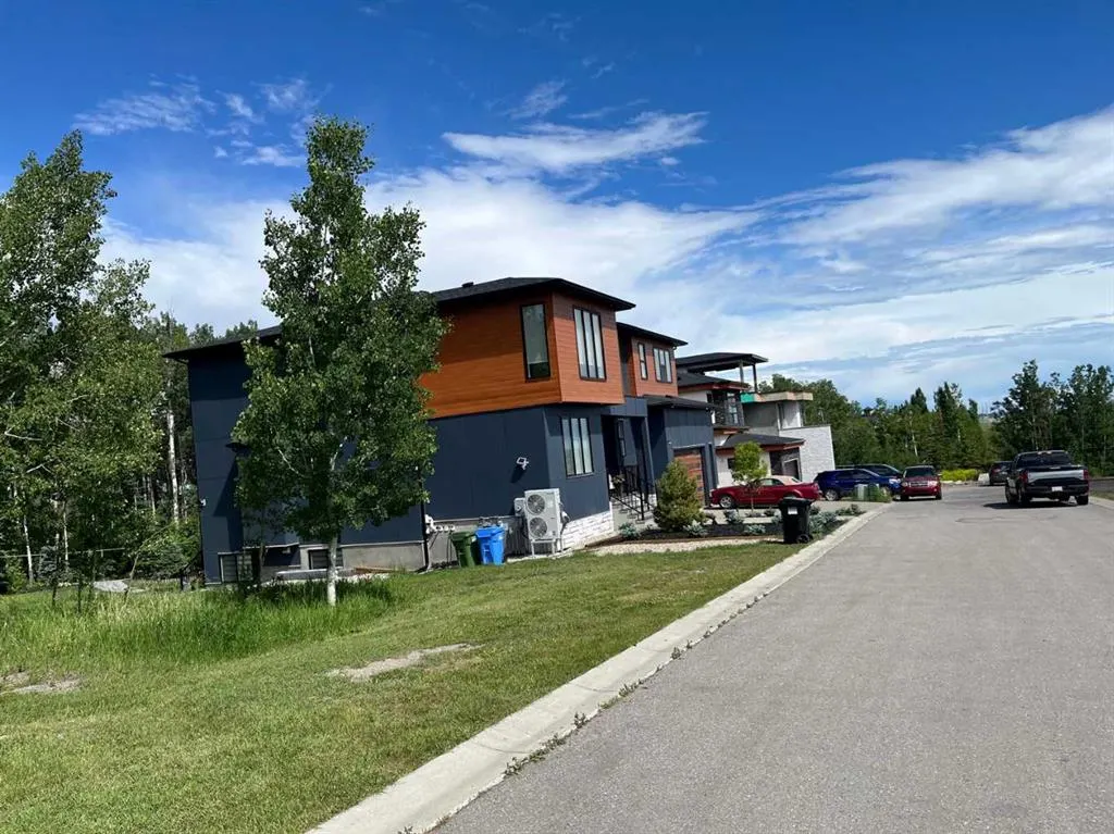 3622 85 Street SW #12