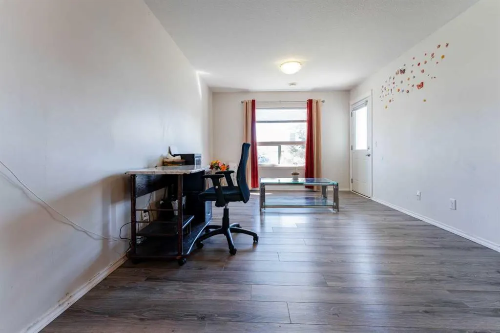 8 Bayside Place #107