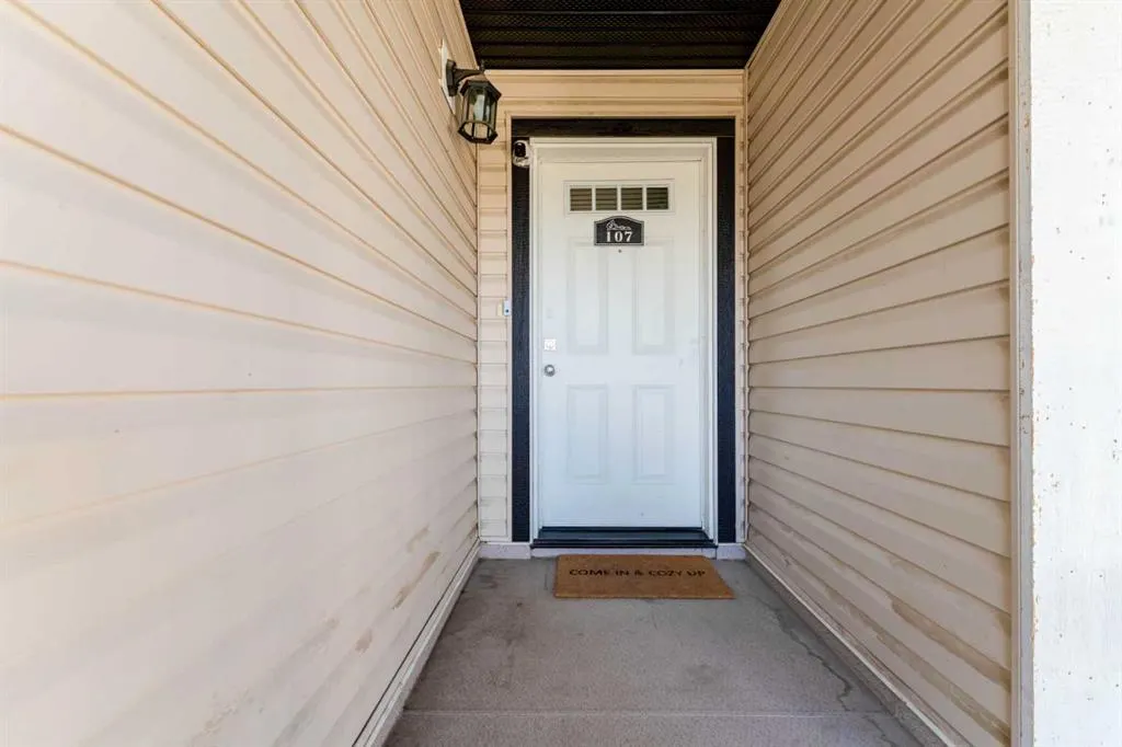 8 Bayside Place #107