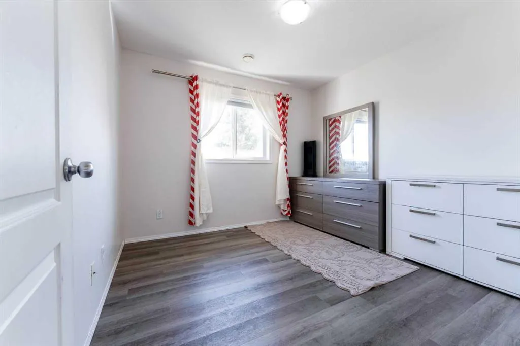 8 Bayside Place #107