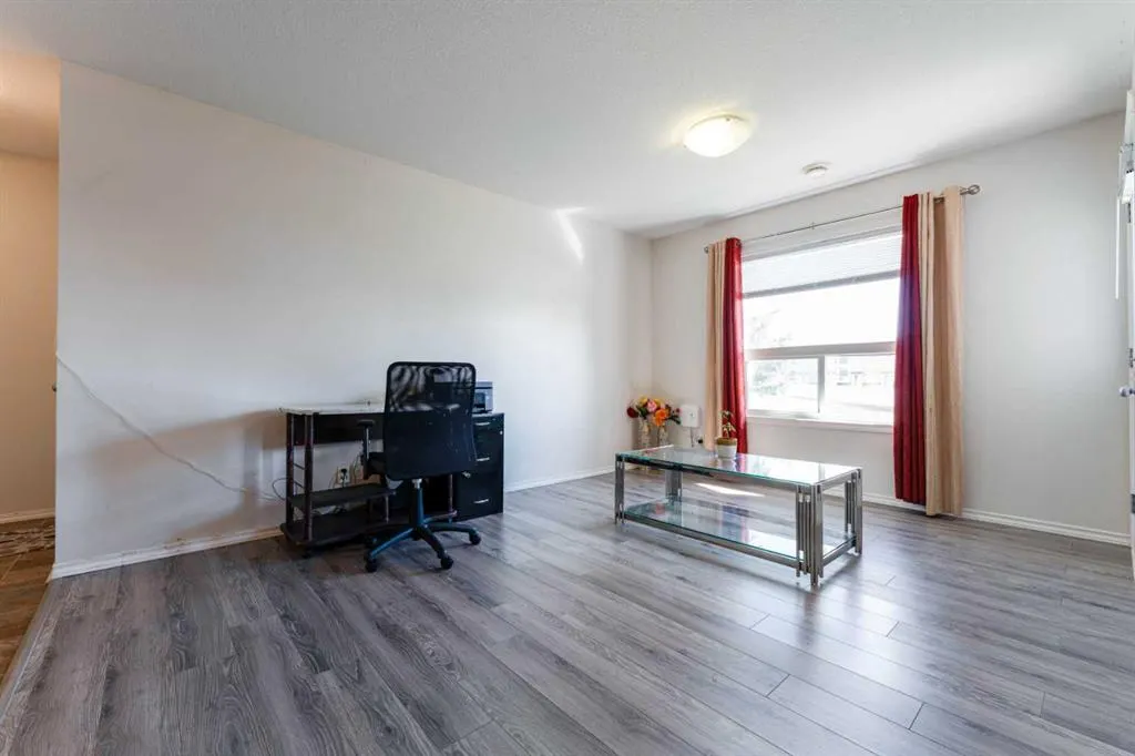 8 Bayside Place #107