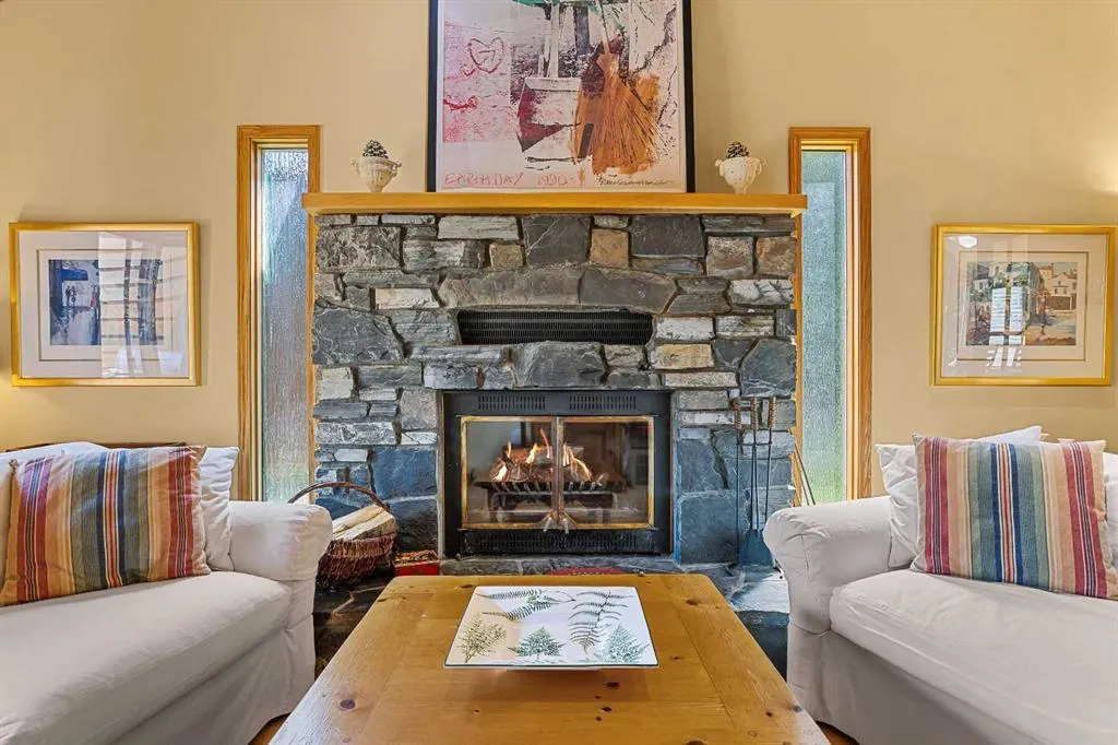 204 Grassi Place