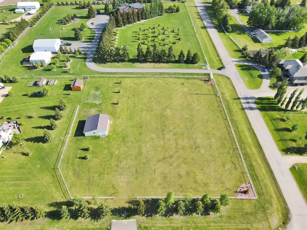 392 Township Road #201B - 1271