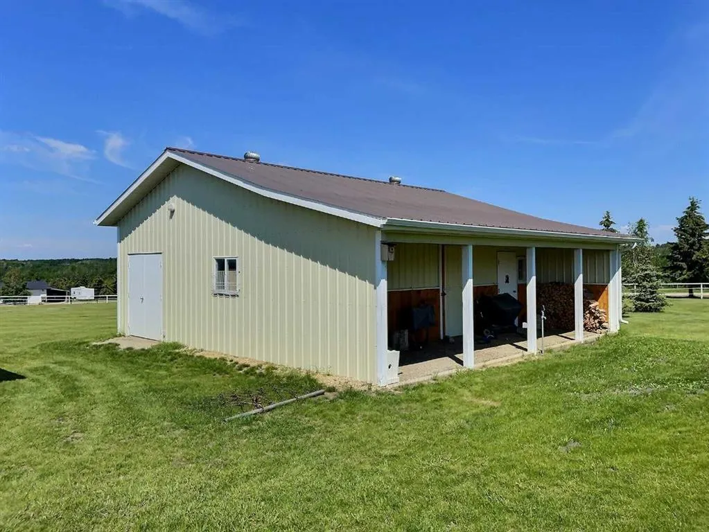 392 Township Road #201B - 1271