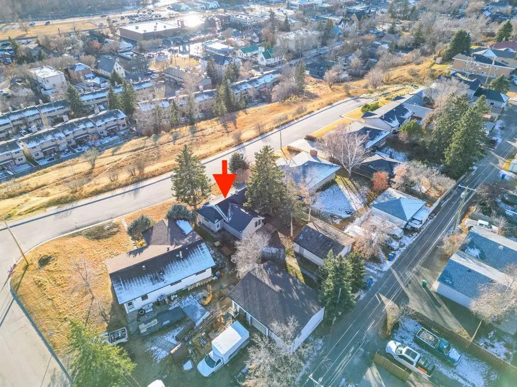 30 Crescent Road E