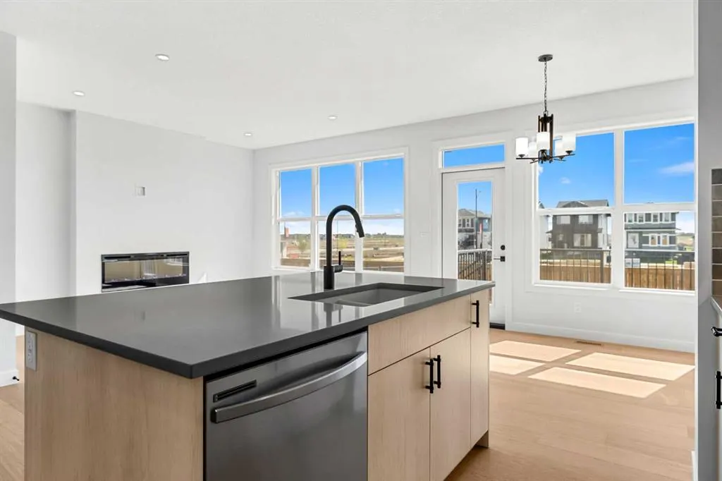 27 Chelsea Port Link