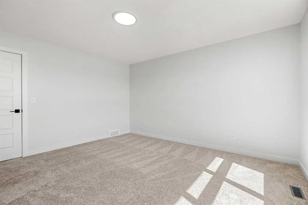 27 Chelsea Port Link