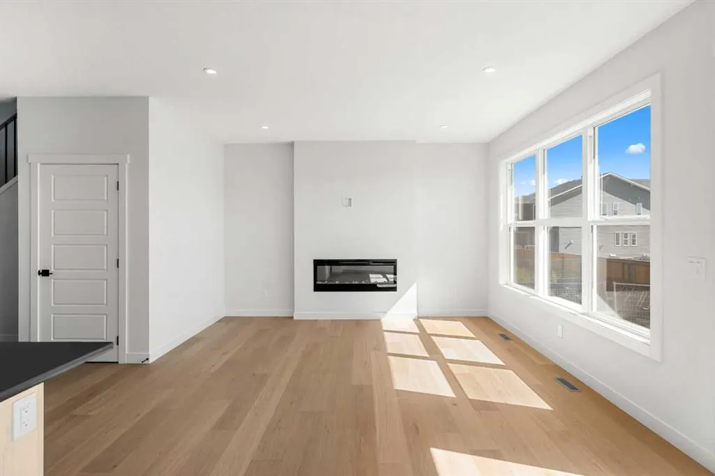 27 Chelsea Port Link