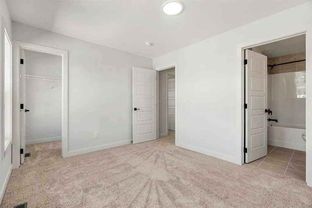 27 Chelsea Port Link