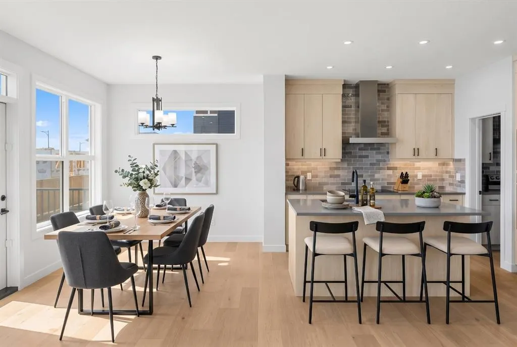 27 Chelsea Port Link