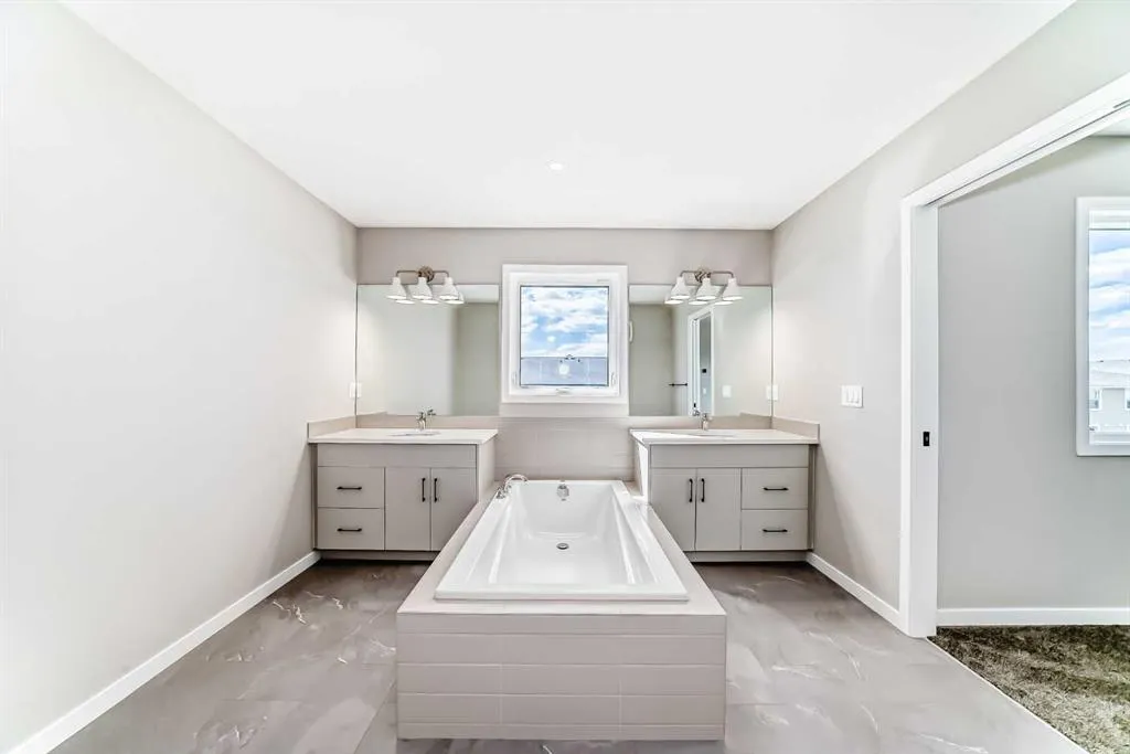50 Magnolia Gardens SE