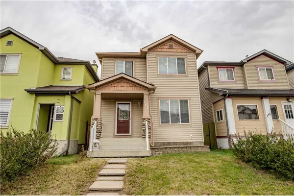 161 Saddlecrest Close NE