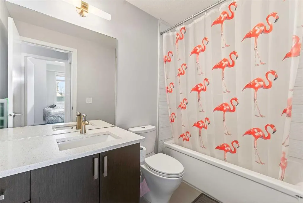 16 Auburn Bay Link SE #301