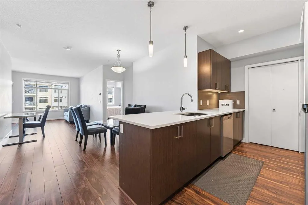 16 Auburn Bay Link SE #301