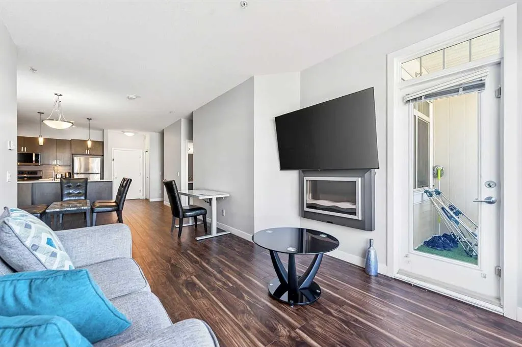 16 Auburn Bay Link SE #301