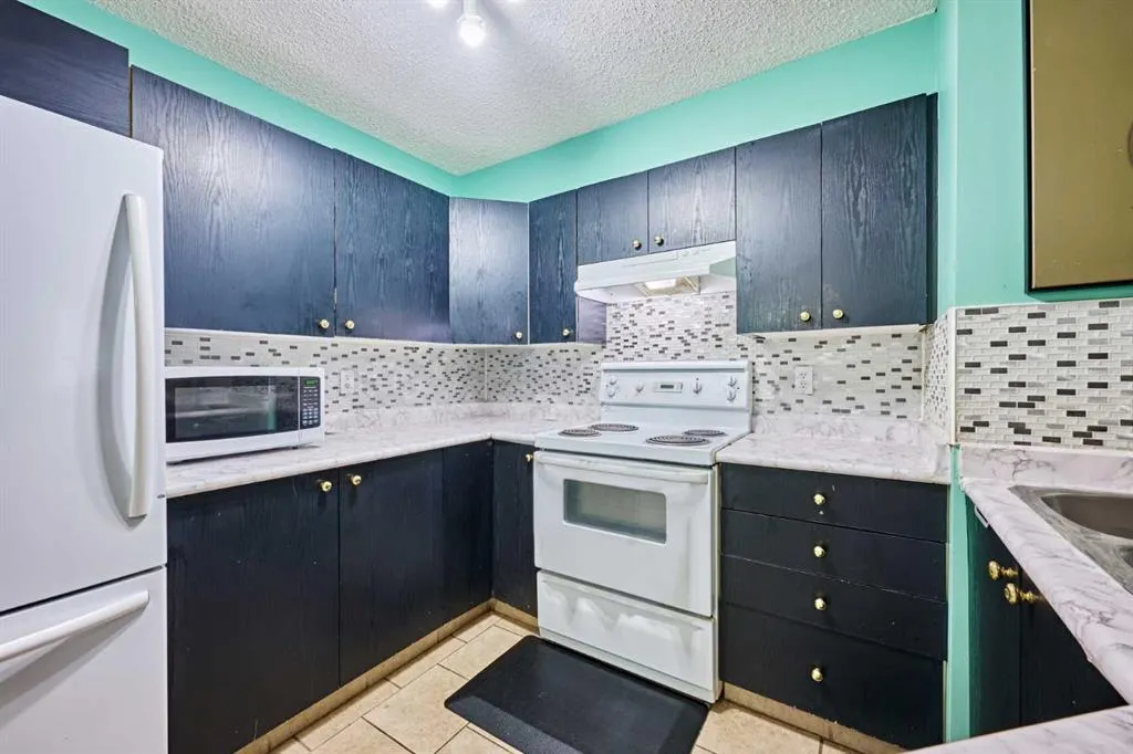 4975 130 Avenue SE #2105