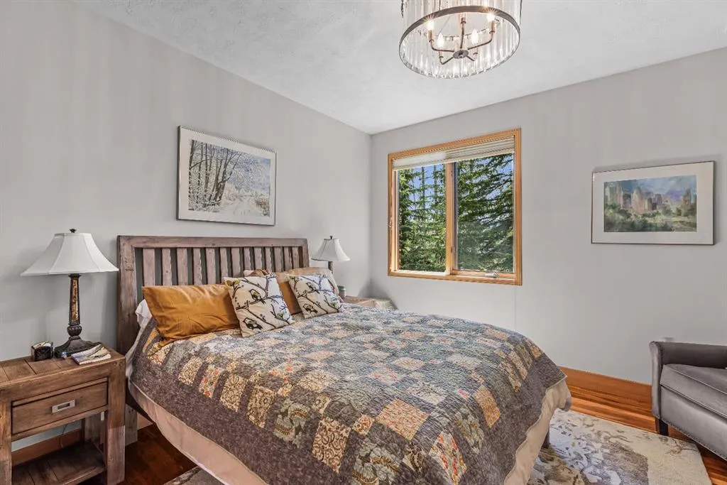 109 Silvertip Ridge