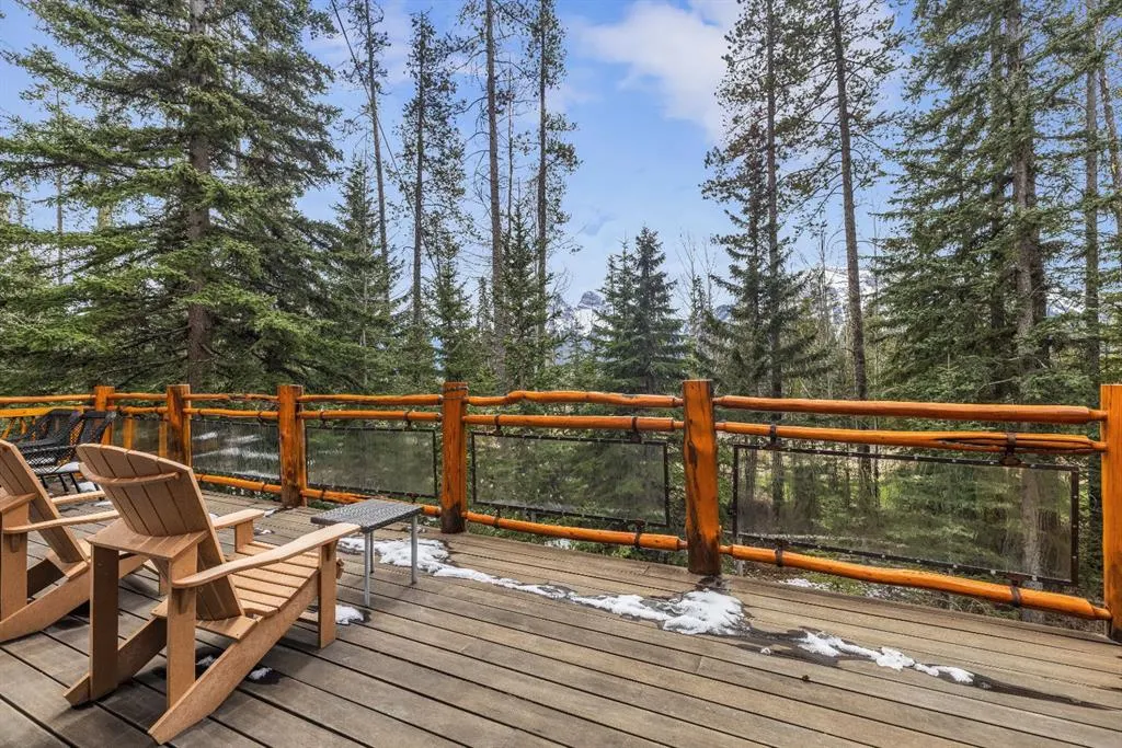 109 Silvertip Ridge