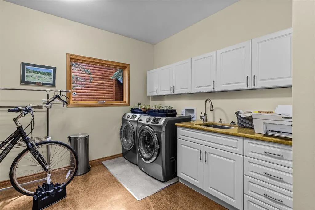 109 Silvertip Ridge