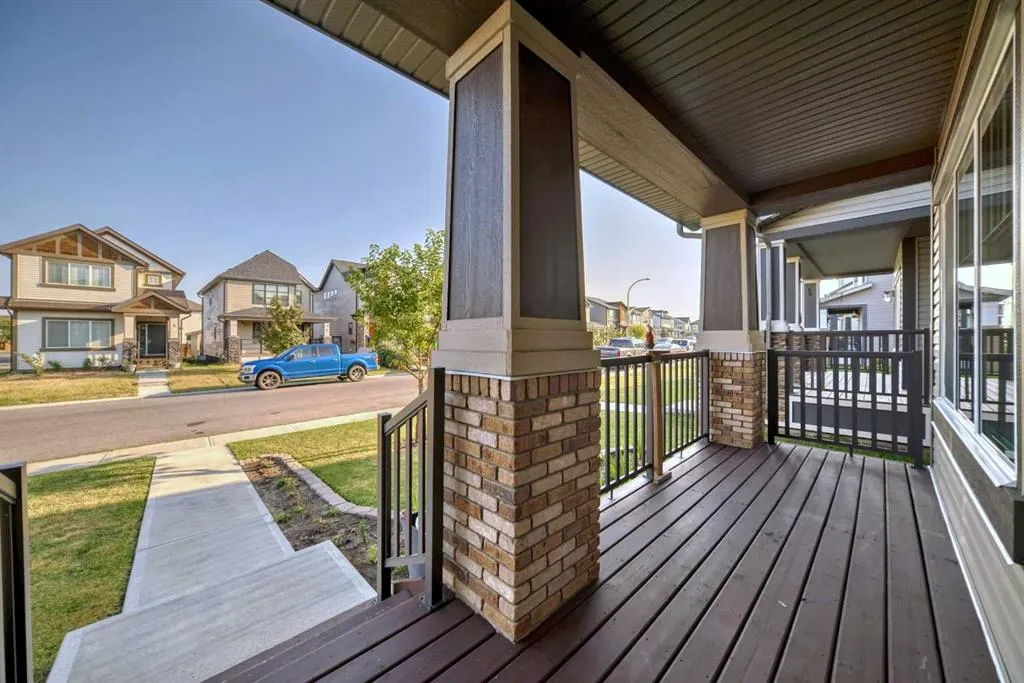9 Copperpond Avenue SE