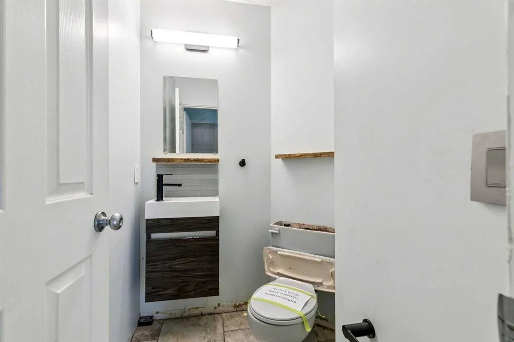 76 Elgin Gardens SE