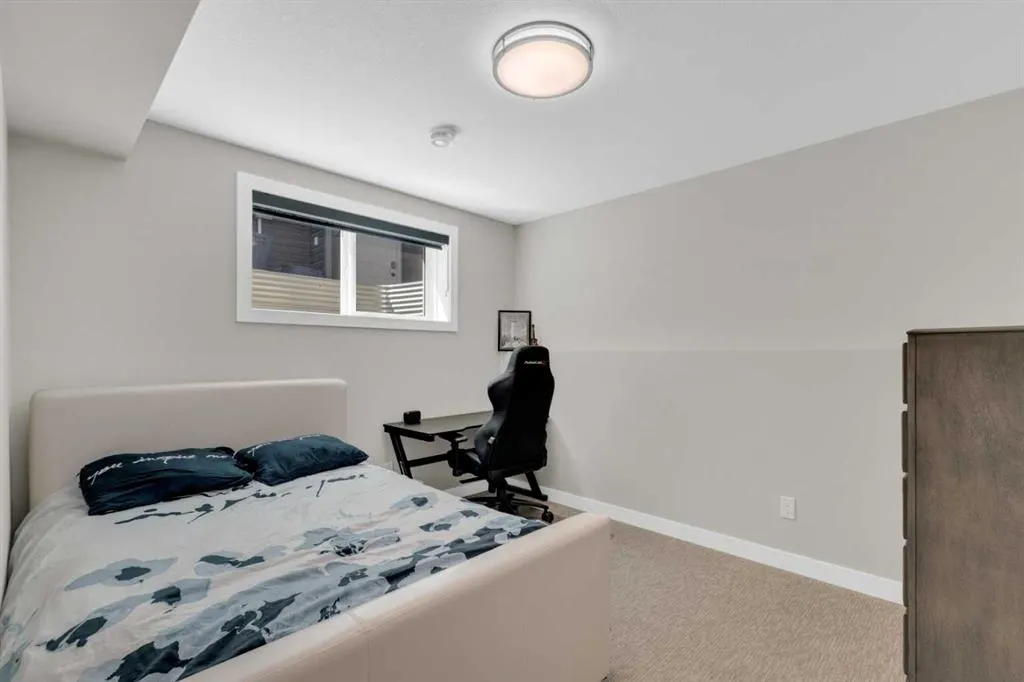 31 Vanson Close