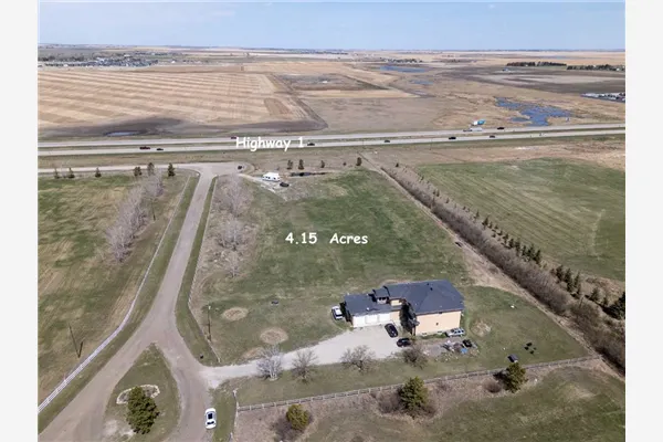 280135 Township Road 242 SE