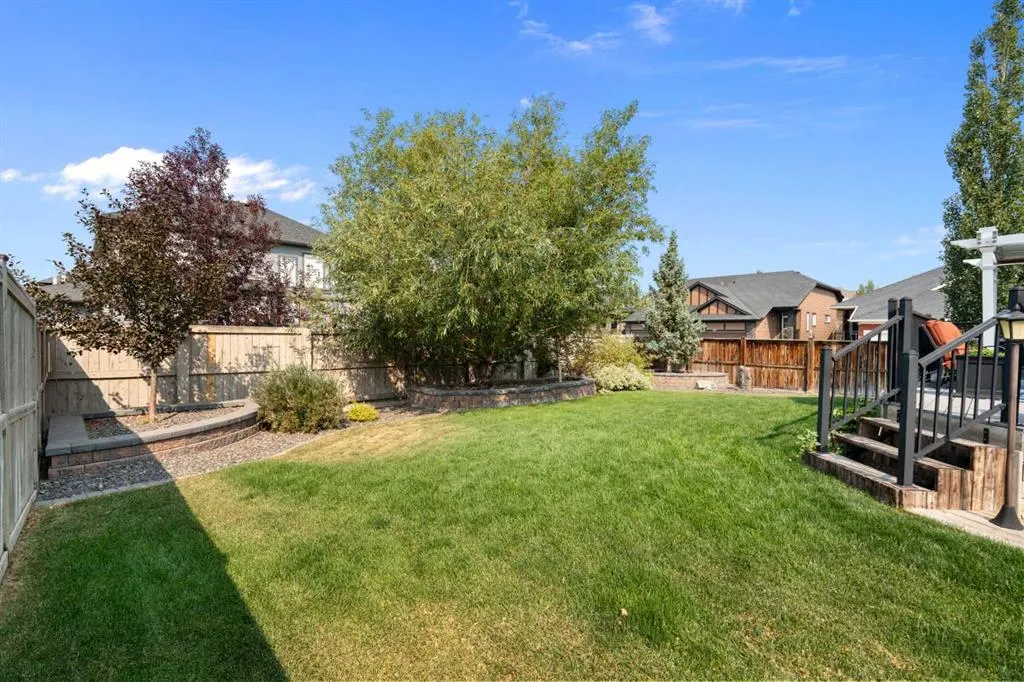202 Boulder Creek Court SE