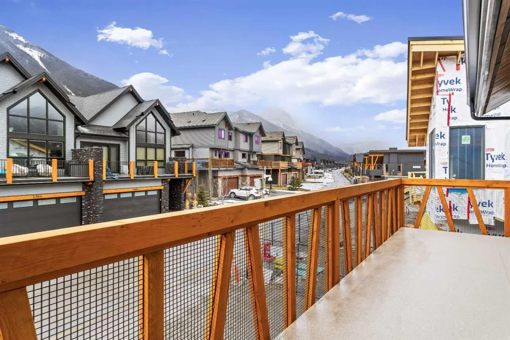 209 Stewart Creek Rise #203J