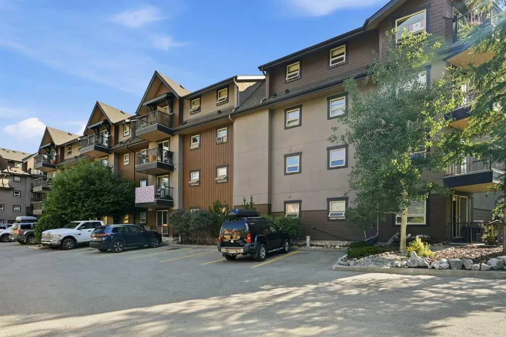 186 Kananskis Way #112