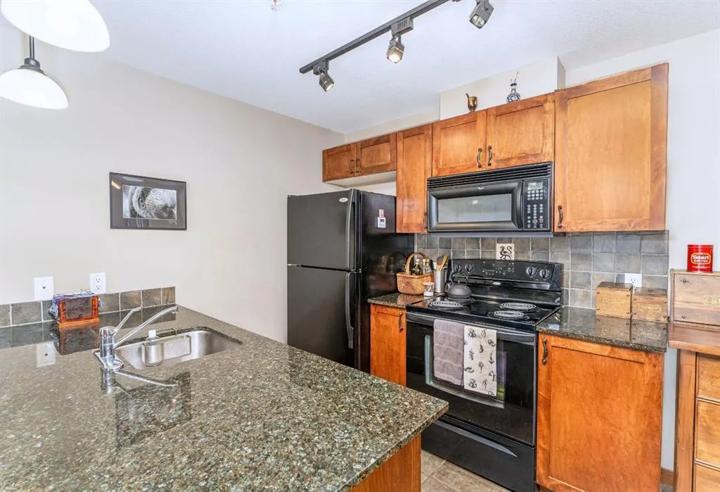 190 Kananaskis Way #401