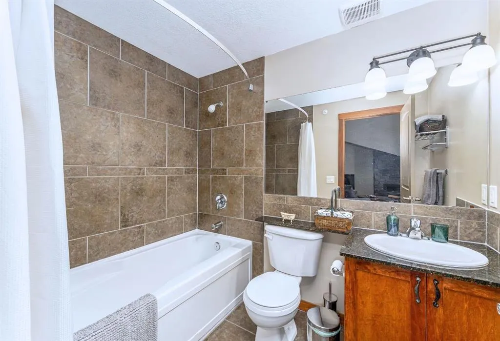 190 Kananaskis Way #401