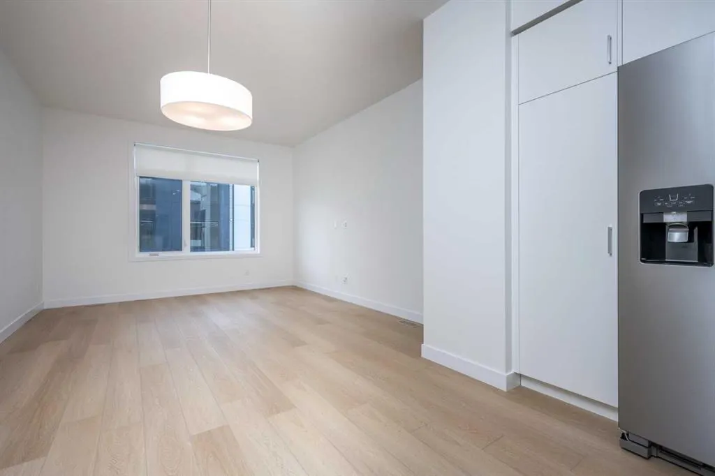 8535 19 Avenue SE #302