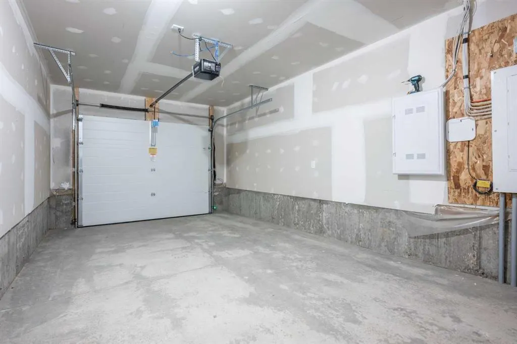 8535 19 Avenue SE #302