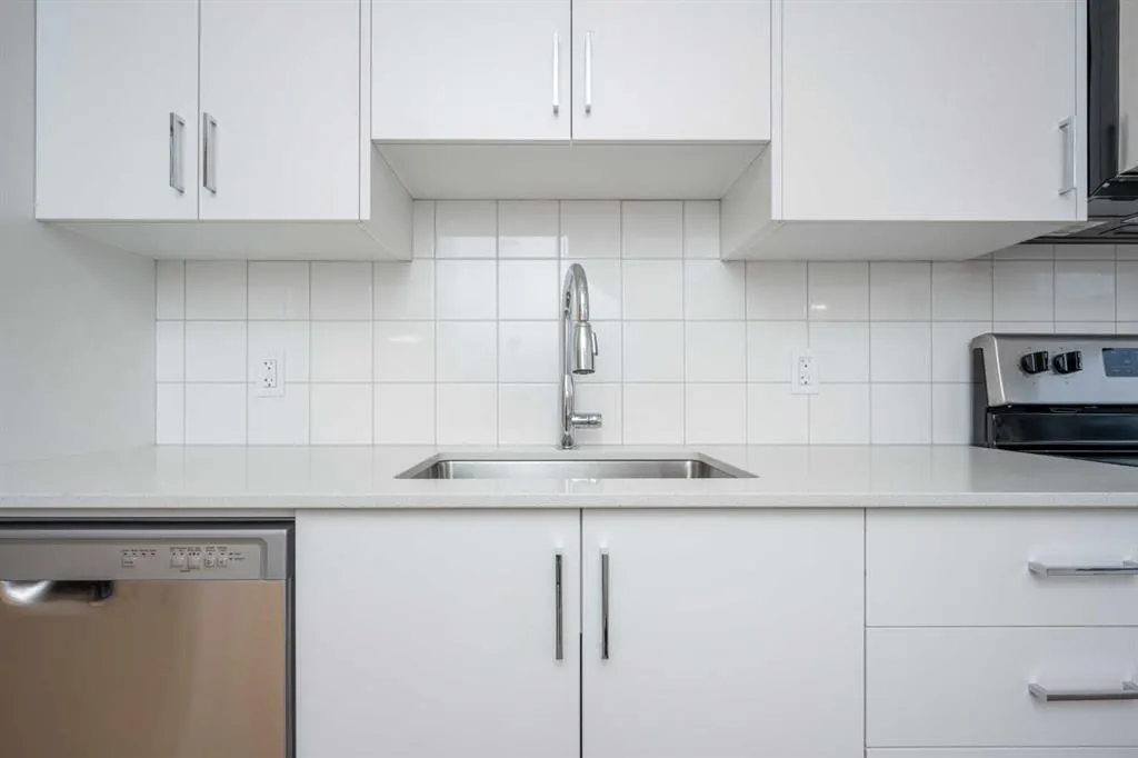 8535 19 Avenue SE #302