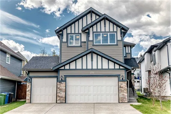 210 Stonemere Green