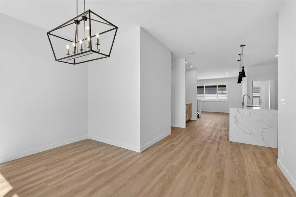 1113 Sailfin Heath