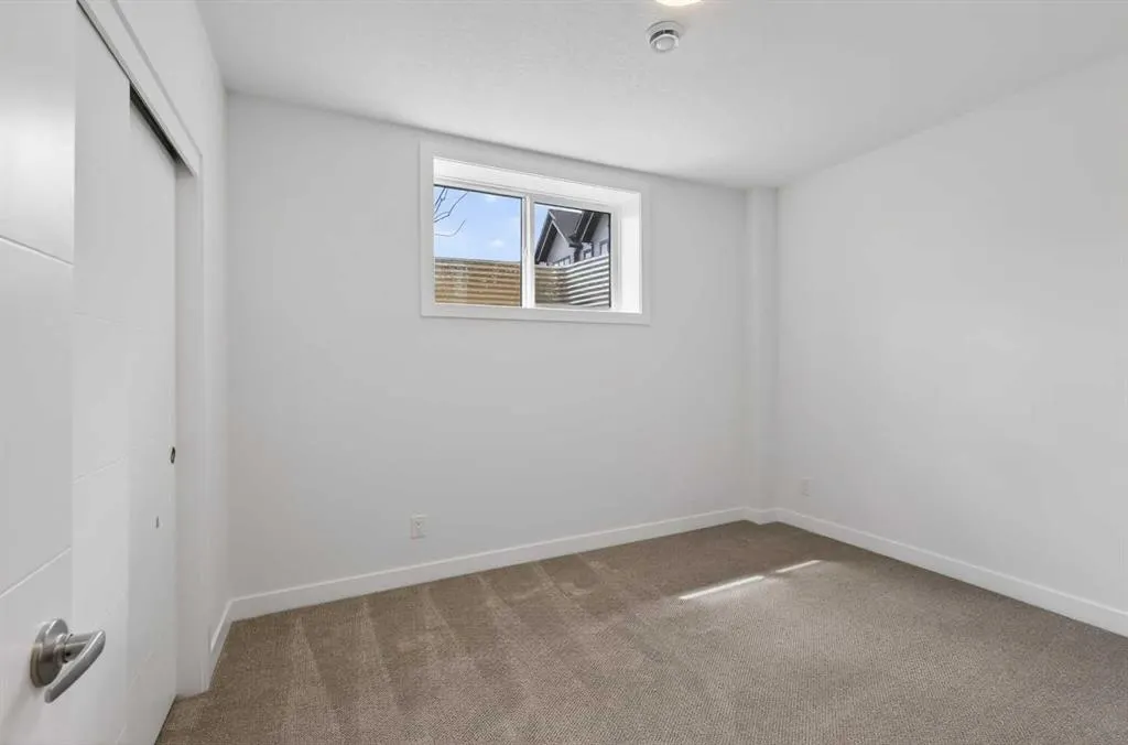 1113 Sailfin Heath